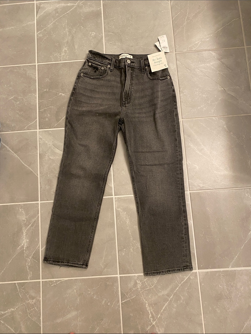 Abercrombie & Fitch Women's Cropped Jeans in Charcoal Gray